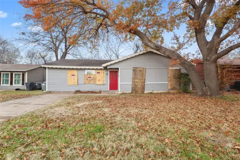 725 Emberwood Drive