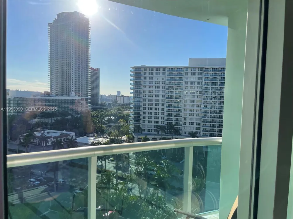 3801 S Ocean Dr #11T Lauderdale By The Sea, FL 33019