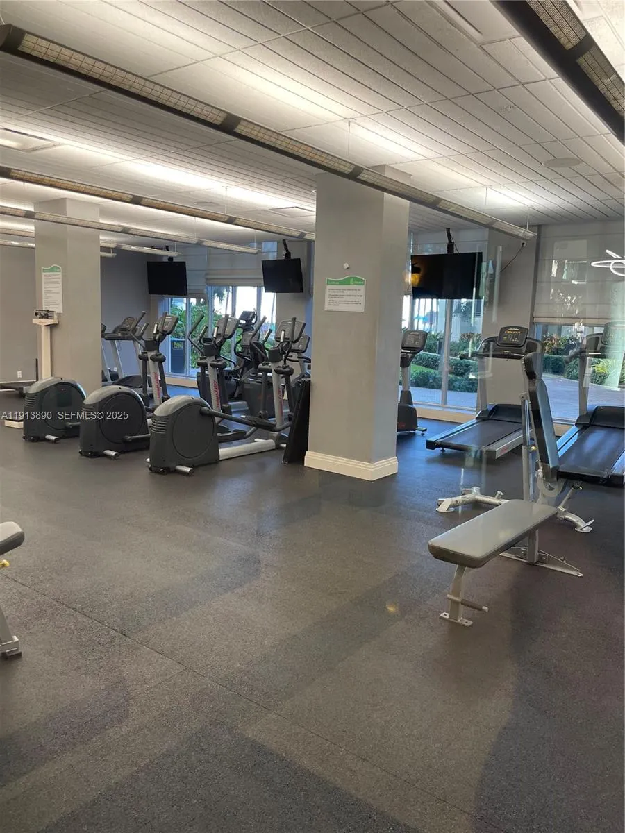 3801 S Ocean Dr #11T Lauderdale By The Sea, FL 33019