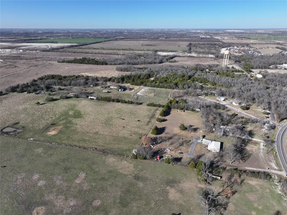 2084 Broken Arrow Lane McKinney, TX 75071