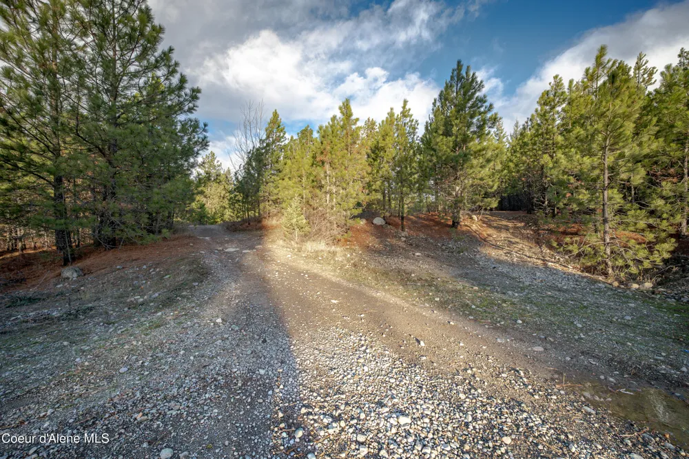 NKA 11th Avenue Spirit Lake, ID 83869