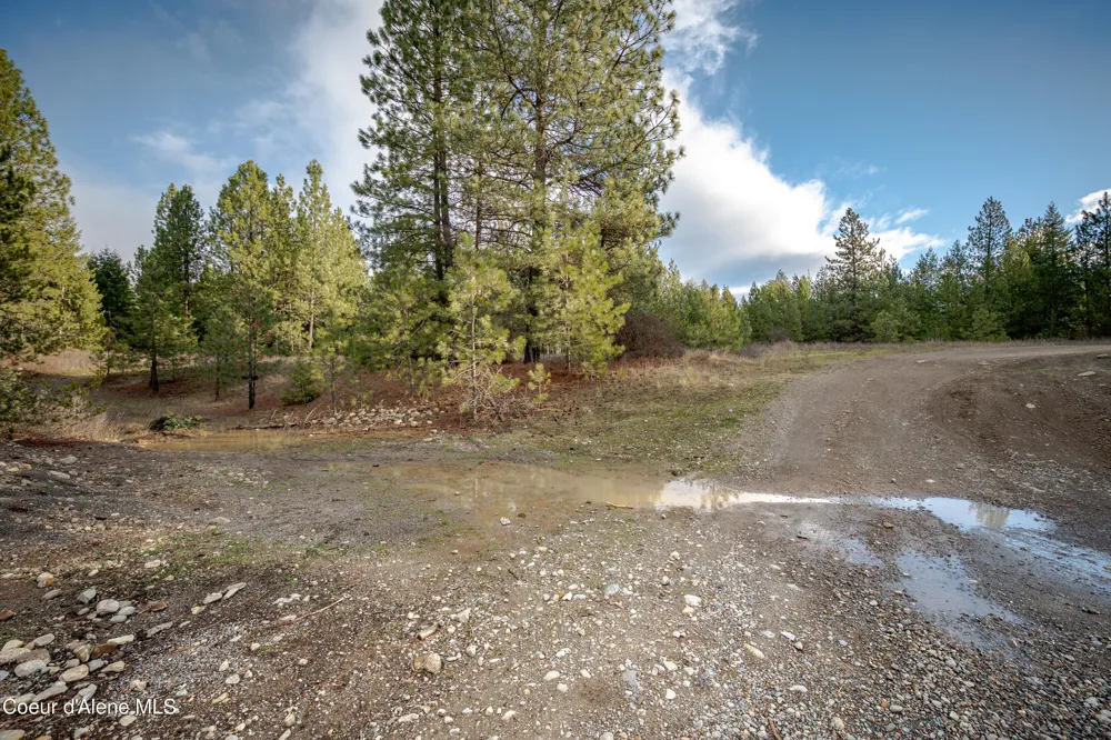 NKA 11th Avenue Spirit Lake, ID 83869