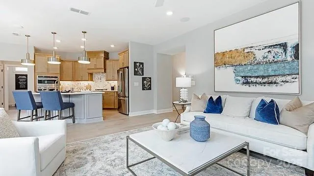 8111 Stillhouse Lane Harrisburg, NC 28075