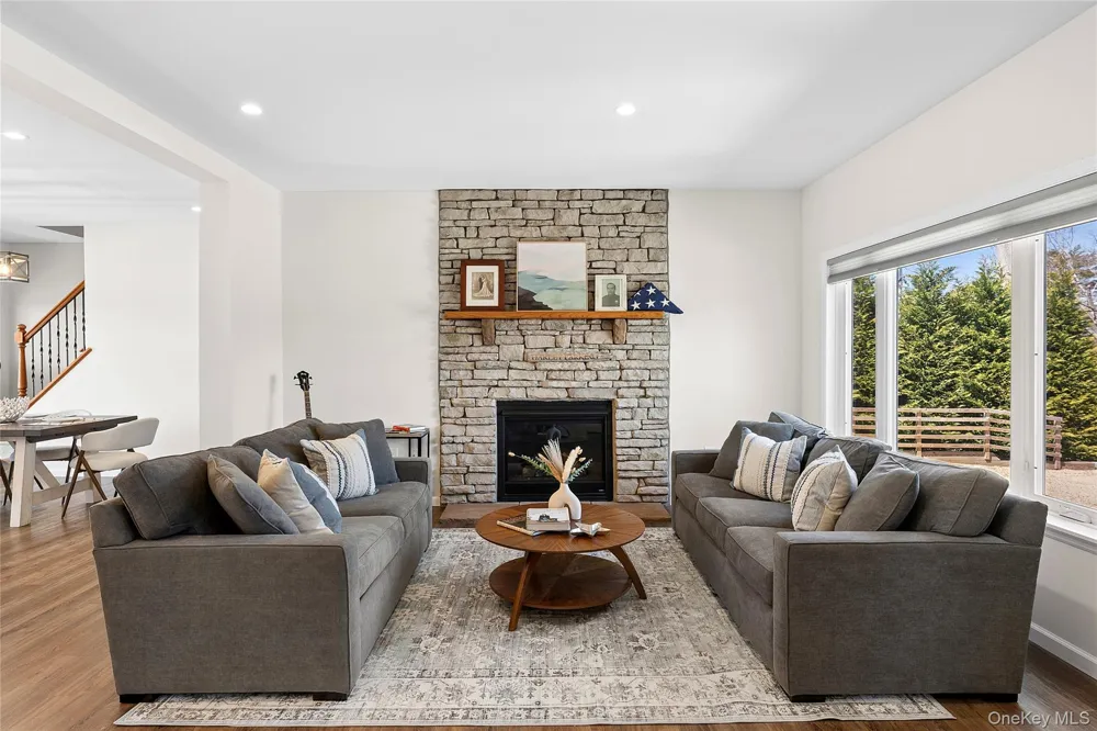 2280 Deep Hole Drive Mattituck, NY 11952