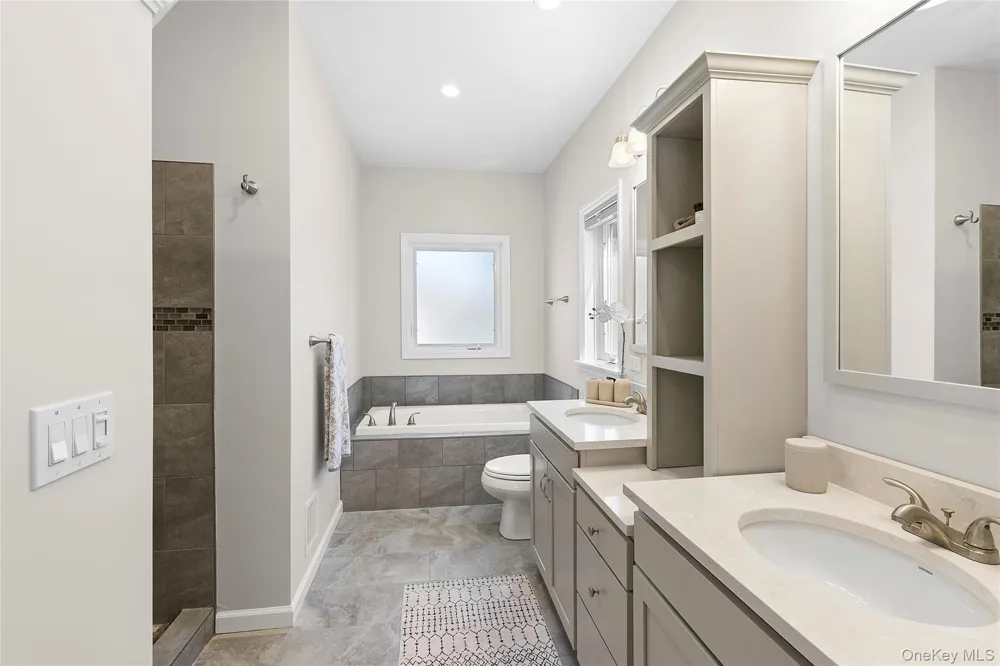 2280 Deep Hole Drive Mattituck, NY 11952