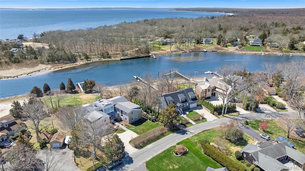 2280 Deep Hole Drive Mattituck, NY 11952
