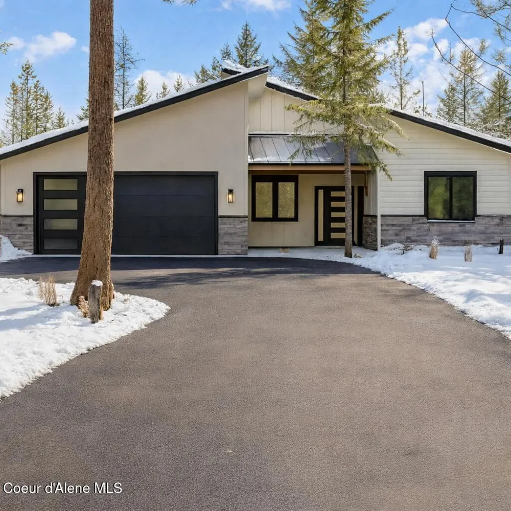 624 Satchel Drive Spirit Lake, ID 83869