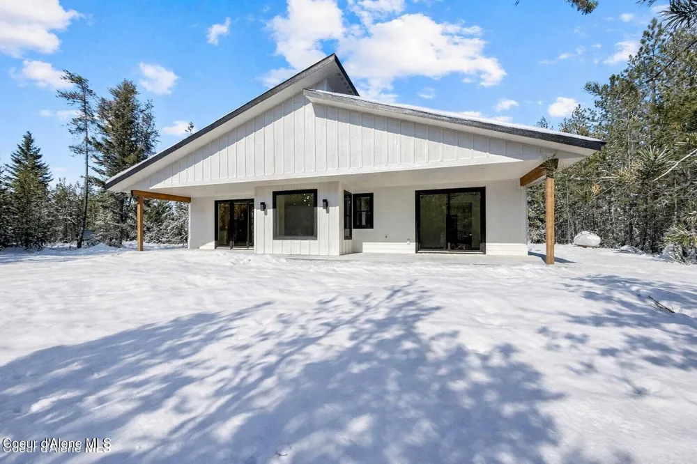 624 Satchel Drive Spirit Lake, ID 83869