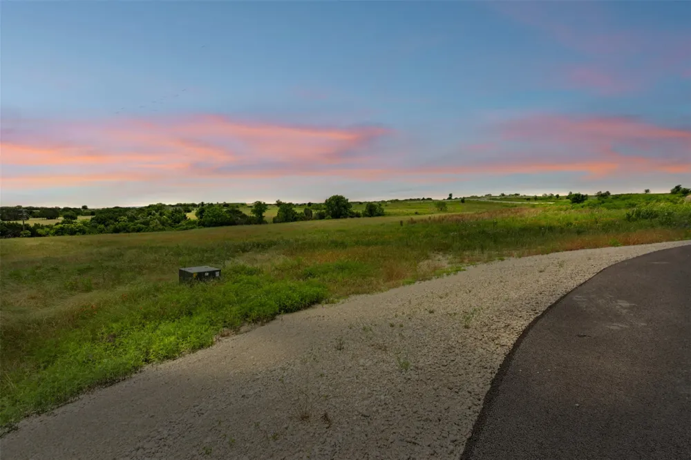 3609 Lucky Pepper Drive Cresson, TX 76035