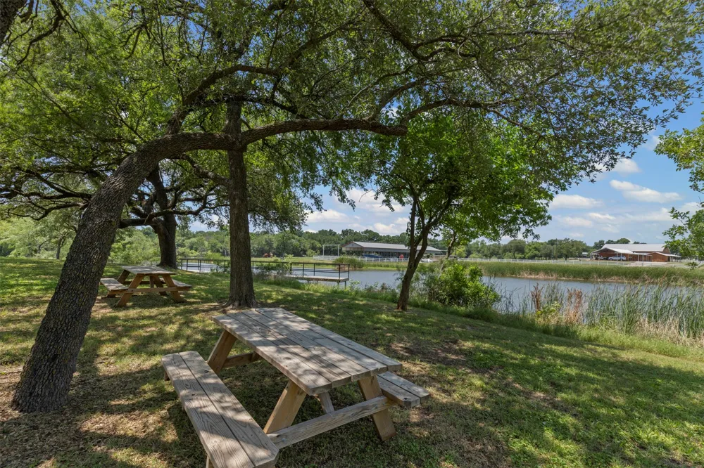 3609 Lucky Pepper Drive Cresson, TX 76035