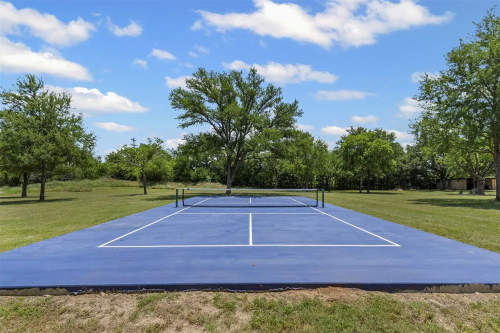 3609 Lucky Pepper Drive Cresson, TX 76035