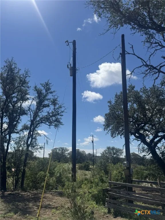 32 Private Road Rocksprings, TX 78880