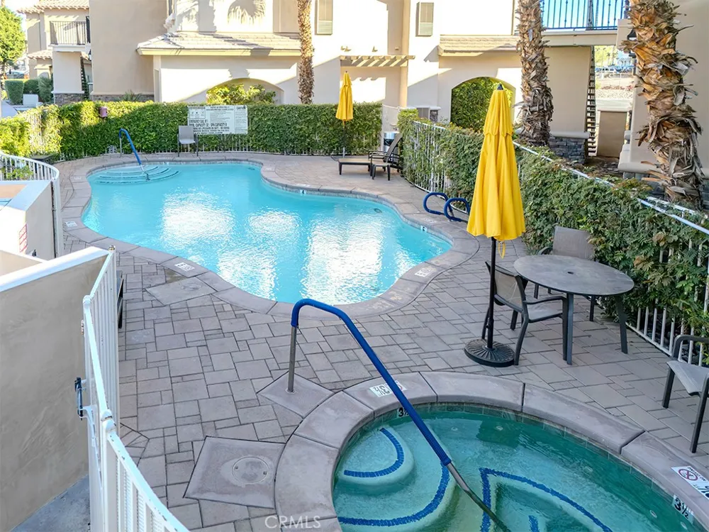 50680 Santa Rosa #8 La Quinta, CA 92253