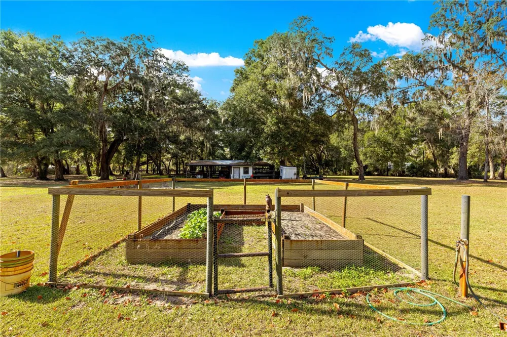 13850 NE 47TH AVENUE Anthony, FL 32617