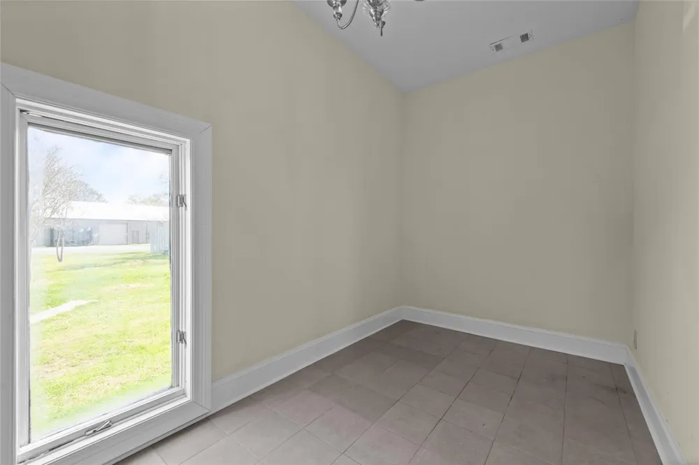 608 Miller Street Anahuac, TX 77514
