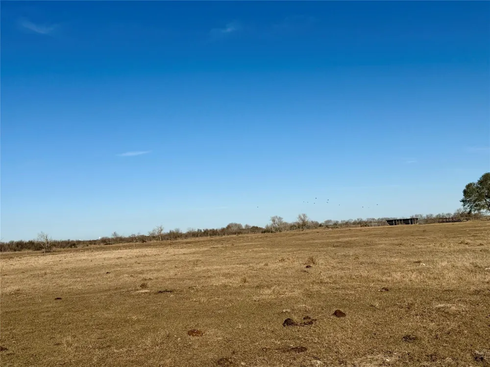 3831 County Road 408 El Campo, TX 77437
