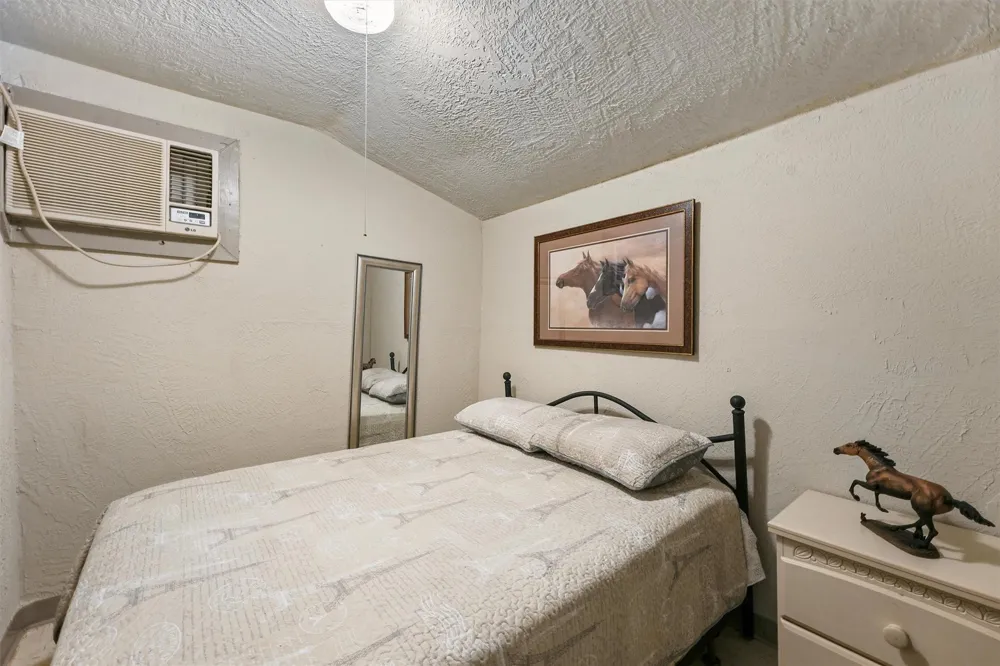 5589 Pr 1580 Centerville, TX 75833