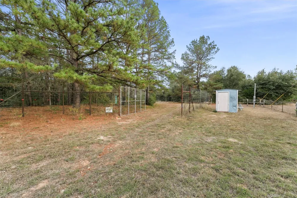 5589 Pr 1580 Centerville, TX 75833