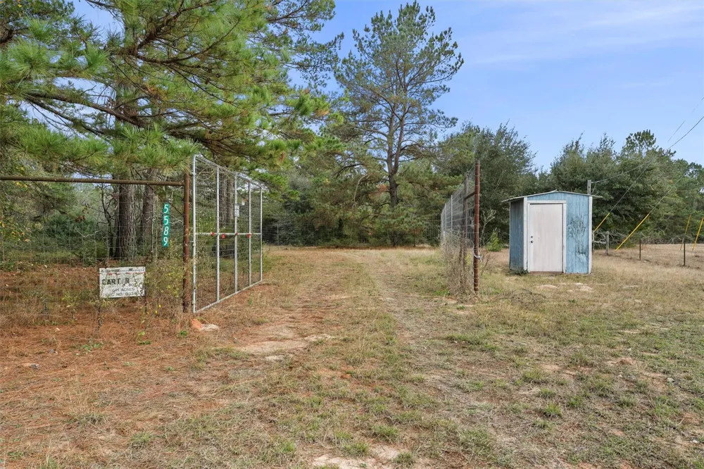 5589 Pr 1580 Centerville, TX 75833