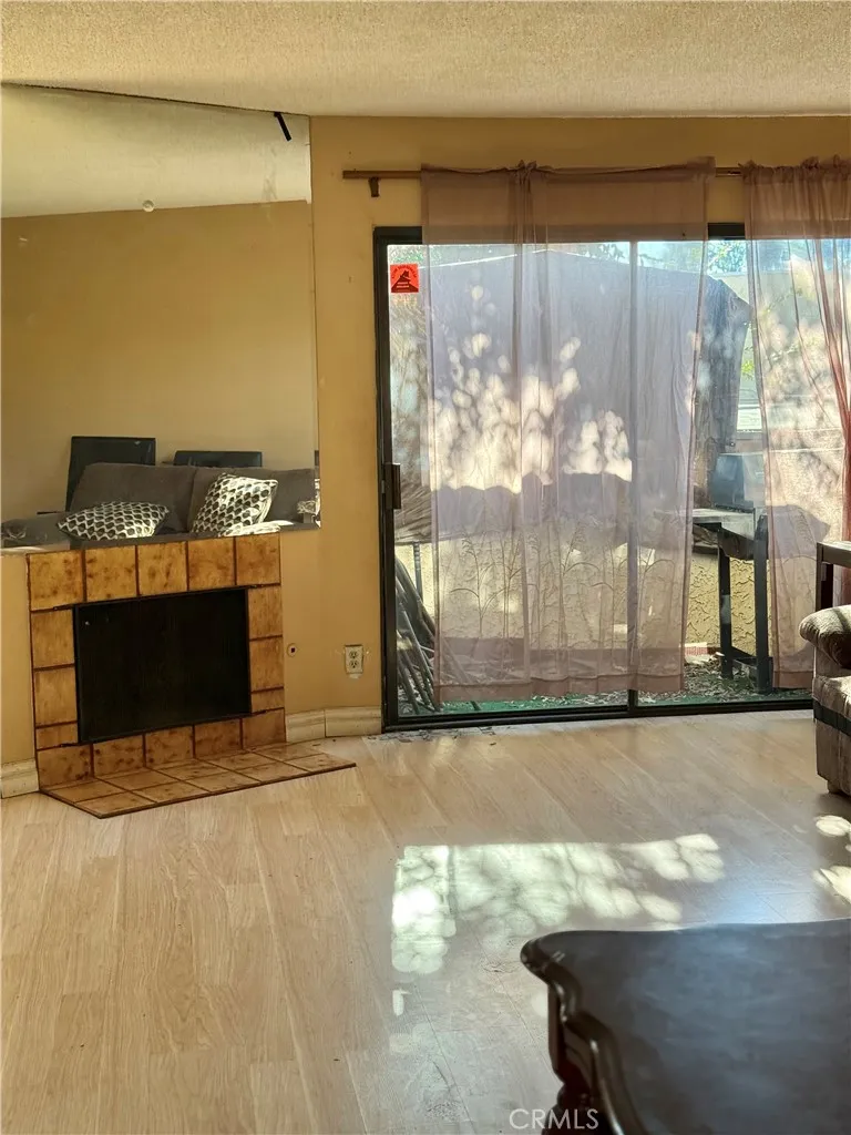 8745 Willis #107 Panorama City, CA 91402