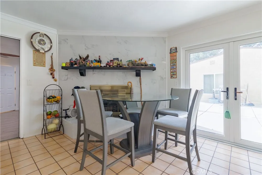 750 Woodlawn San Bernardino, CA 92407