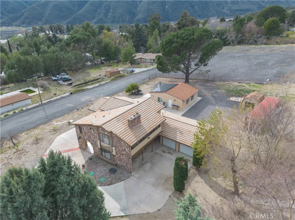 750 Woodlawn San Bernardino, CA 92407