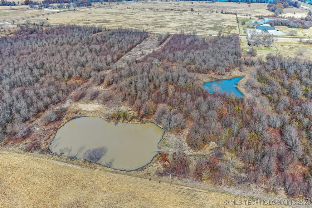 W 90th Street Porter, OK 74454