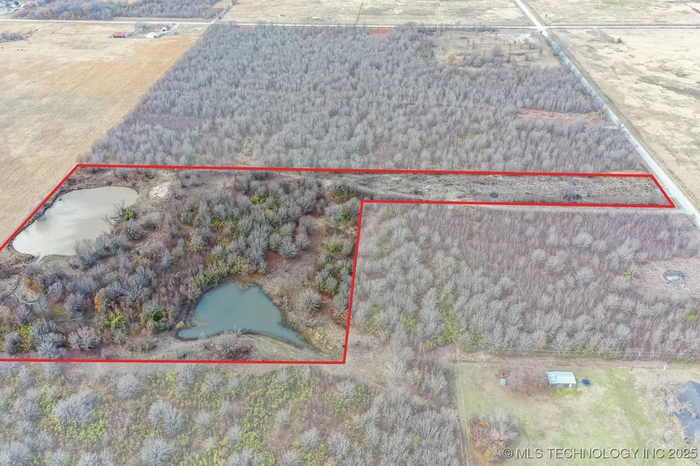 W 90th Street Porter, OK 74454