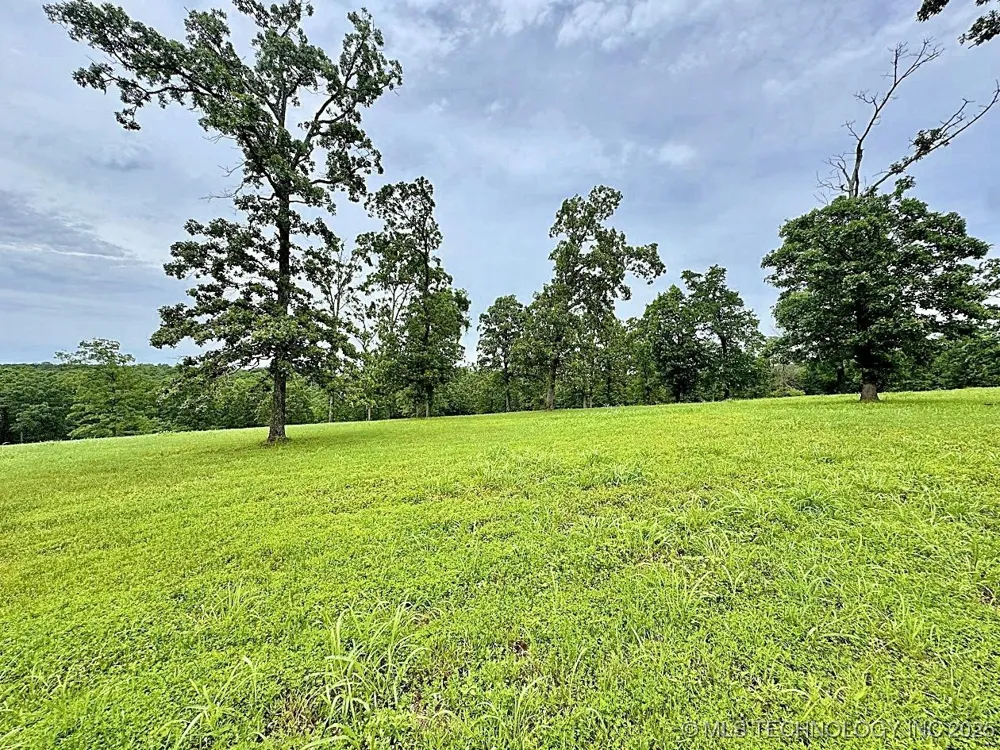 810 Ridgeview Drive Tahlequah, OK 74464