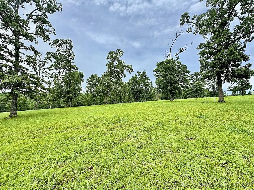 810 Ridgeview Drive Tahlequah, OK 74464