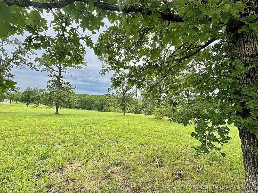 810 Ridgeview Drive Tahlequah, OK 74464