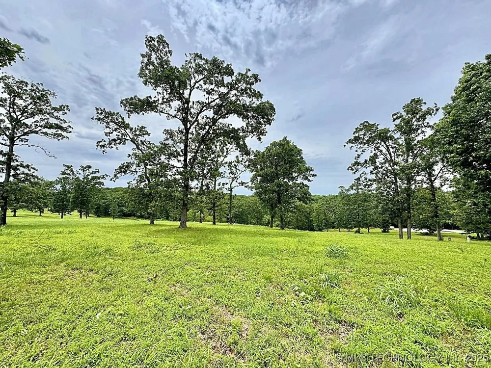 810 Ridgeview Drive Tahlequah, OK 74464