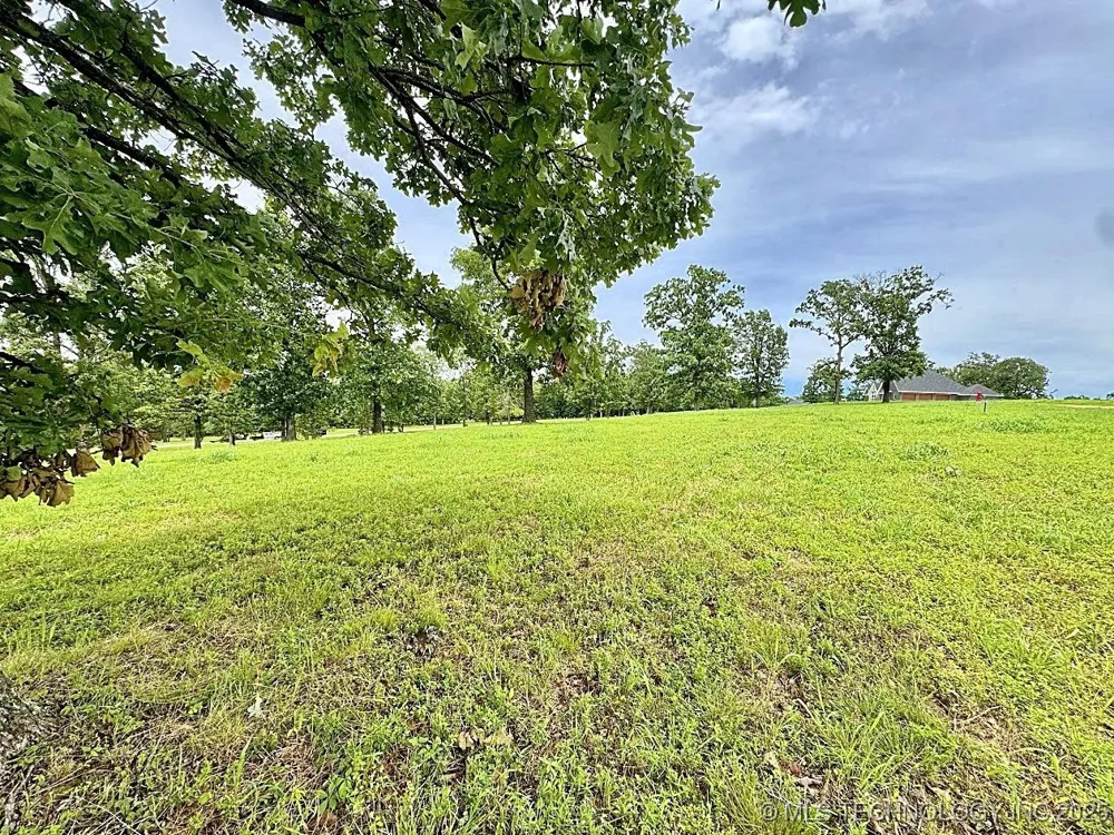 810 Ridgeview Drive Tahlequah, OK 74464
