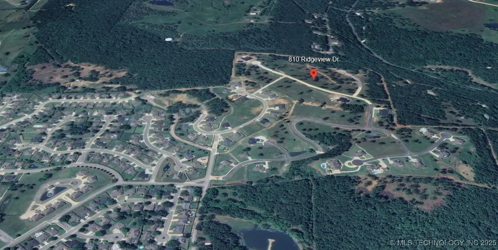 810 Ridgeview Drive Tahlequah, OK 74464
