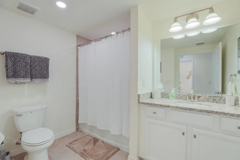 18017 GAWTHROP DRIVE #104 Bradenton, FL 34211