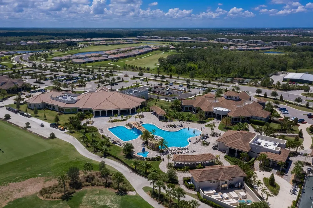 18017 GAWTHROP DRIVE #104 Bradenton, FL 34211