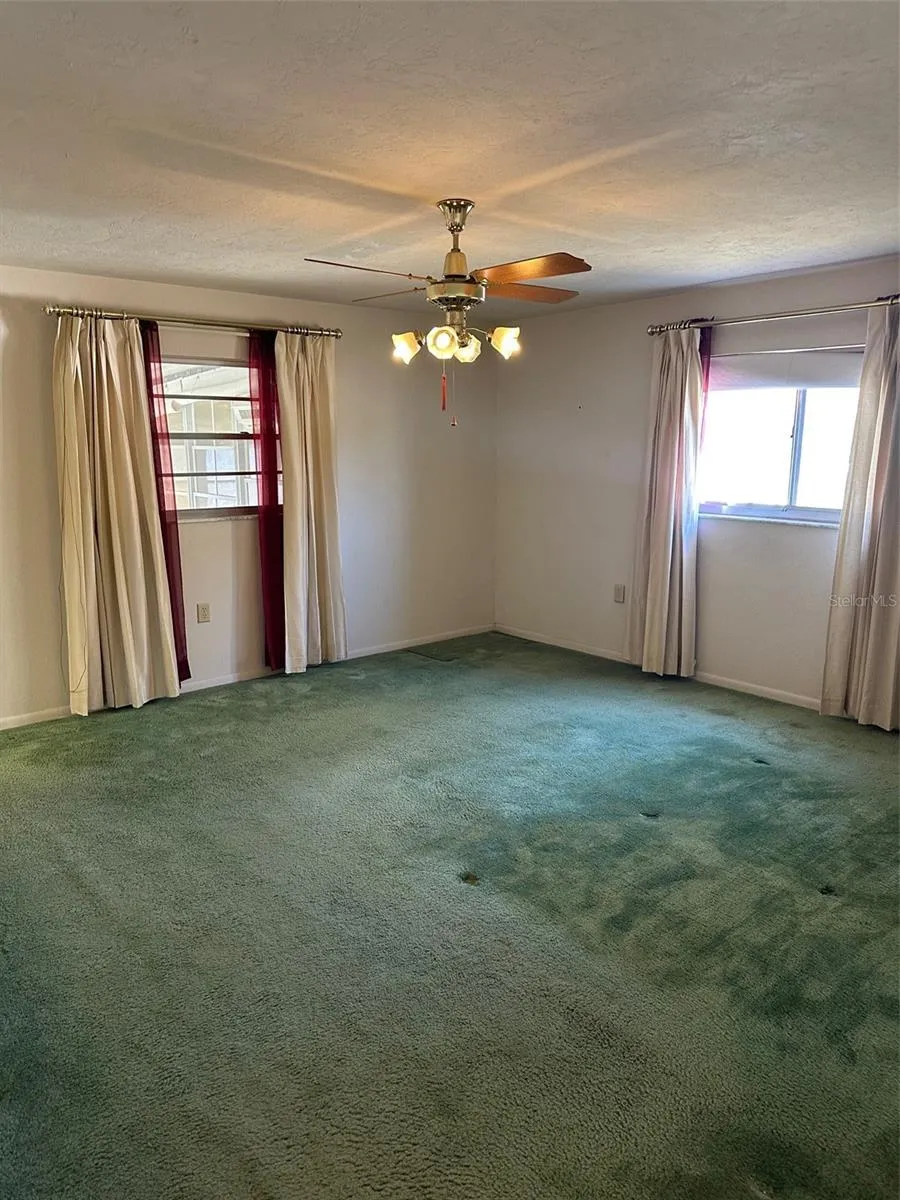 200 S DESOTO STREET Beverly Hills, FL 34465
