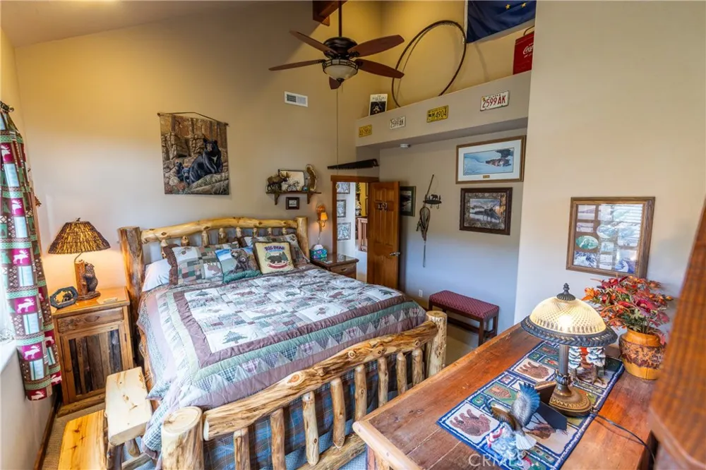 39255 Seminole Fawnskin, CA 92333