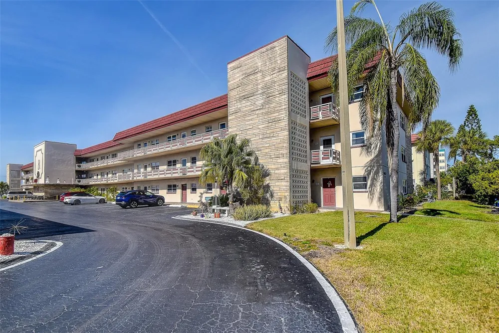 3010 59TH STREET S #301 Gulfport, FL 33707