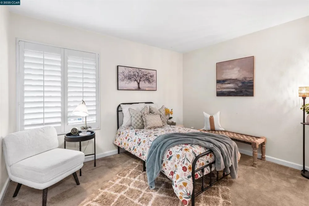 2720 Oak Rd #129 Walnut Creek, CA 94597
