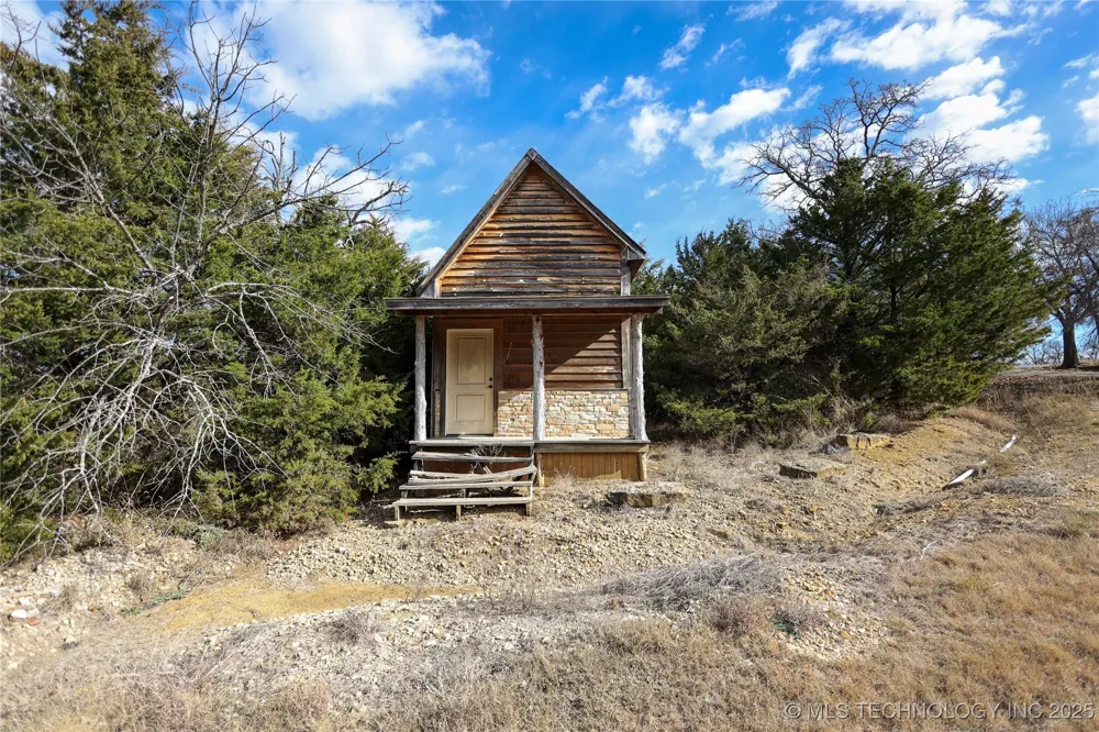 1760 Shepherd Hills Sulphur, OK 73086