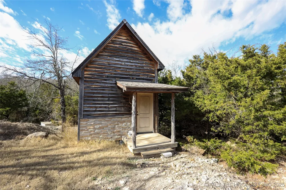 1760 Shepherd Hills Sulphur, OK 73086