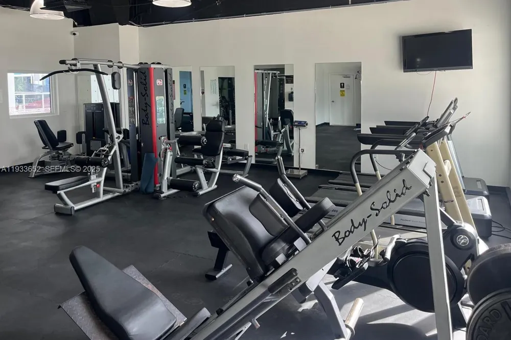 2751 S Ocean Dr #208S Hollywood, FL 33019