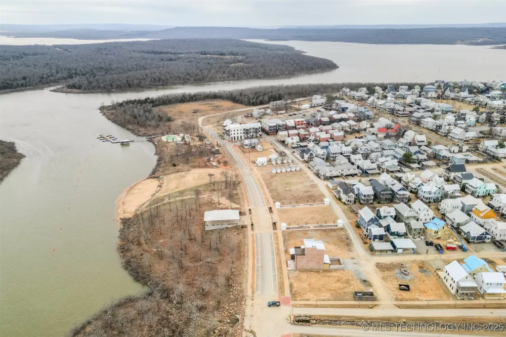 57 Water Street Carlton Landing, OK 74432