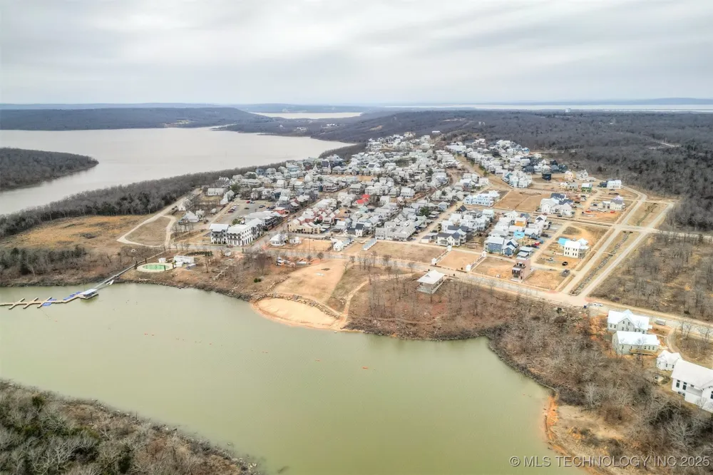 57 Water Street Carlton Landing, OK 74432