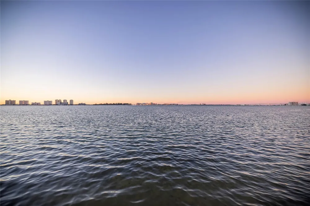2 SEASIDE LANE #103 Belleair, FL 33756