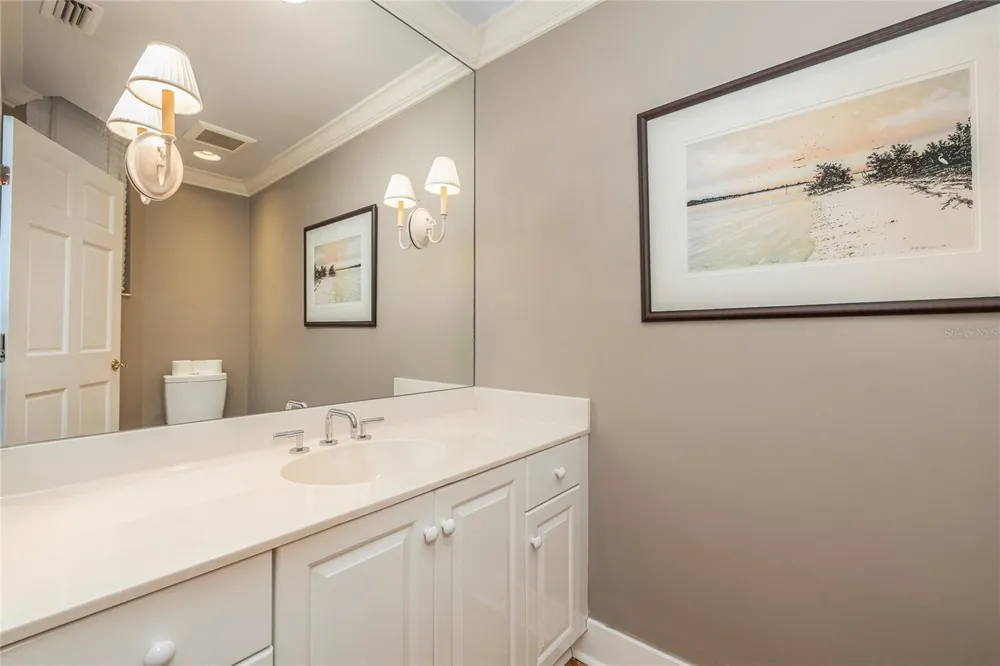2 SEASIDE LANE #103 Belleair, FL 33756
