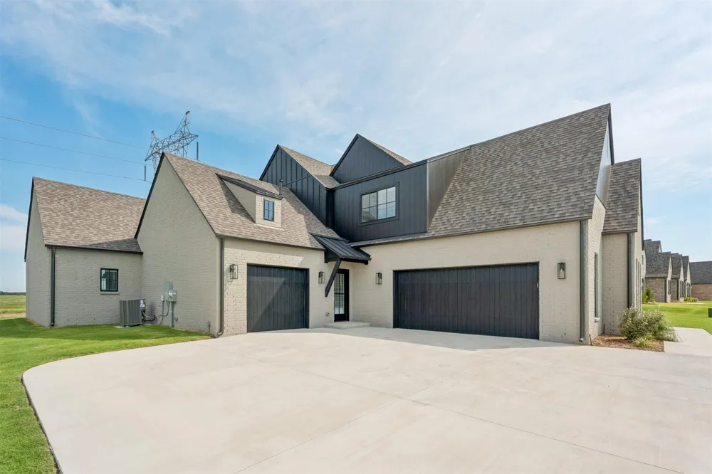 113 W 164th Place S Glenpool, OK 74033