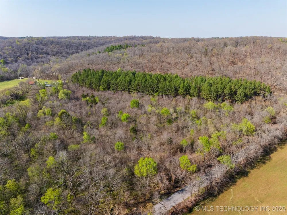 9 S 4530 ROAD Eucha, OK 74342