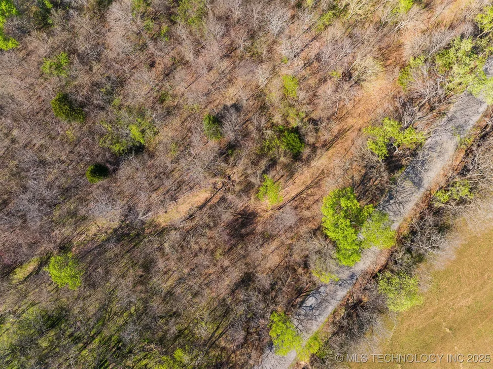 9 S 4530 ROAD Eucha, OK 74342
